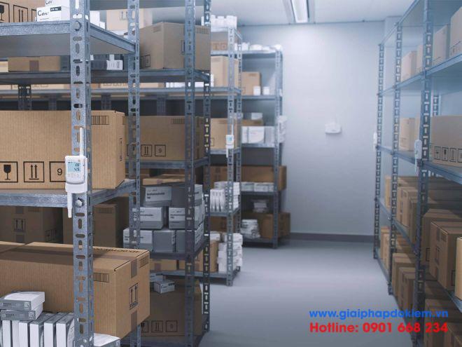 Bộ ghi dữ liệu nhiệt độ/độ ẩm testo 150 TUC4 11 Bộ ghi dữ liệu nhiệt độ/độ ẩm testo 150 TUC4