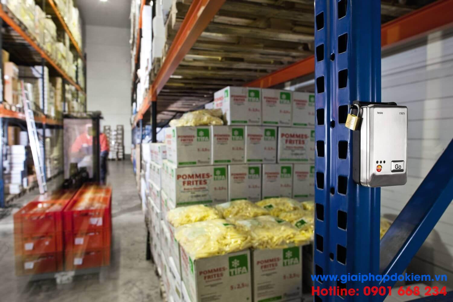 Máy đo nhiệt độ tự ghi testo 176 T1