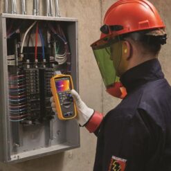 Fluke 279 FC power panel 300dpi 352x234mm C NR 20990