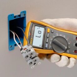 dong ho vang nang fluke 117 5