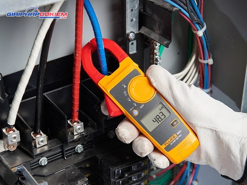 Ampe kìm FLUKE 303 (AC 600A) 19 Ampe kìm FLUKE 303 (AC 600A) - Ảnh 7