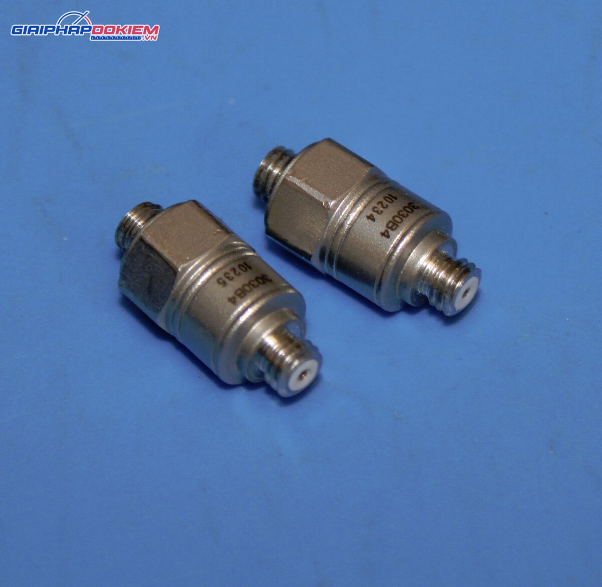 Cảm Biến Gia Tốc Rung Dytran 3030B4 3 Cảm Biến Gia Tốc Rung Dytran 3030B4