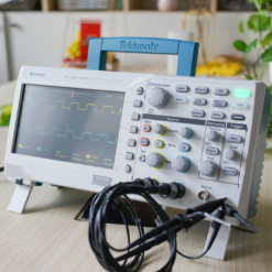Máy hiện sóng số TEKTRONIX TBS1102C (100 MHz, 2 CH, 1GS/s) 10 Máy hiện sóng số TEKTRONIX TBS1102C (100 MHz, 2 CH, 1GS/s)
