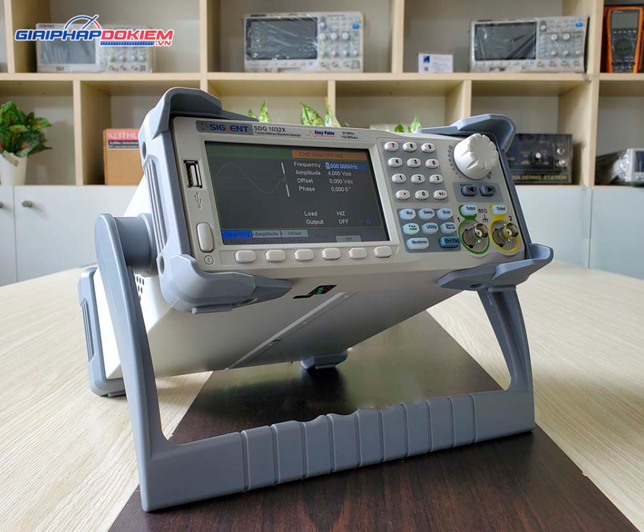Máy phát xung Siglent SDG1032X Waveform Generator 7 Máy phát xung Siglent SDG1032X Waveform Generator