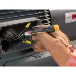 Detector de tensao com lanterna LVD 2 FLUKE 2740300 FLUKE