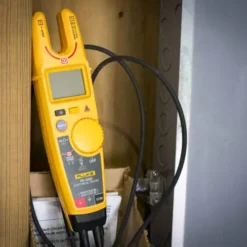 Fluke T6 1000 Electrical Tester 09 650x488.jpg