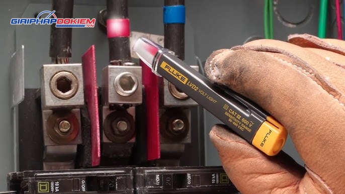 Bút thử điện không tiếp xúc FLUKE LVD2 (90V~200V) 13 Bút thử điện không tiếp xúc FLUKE LVD2 (90V~200V) - Ảnh 4