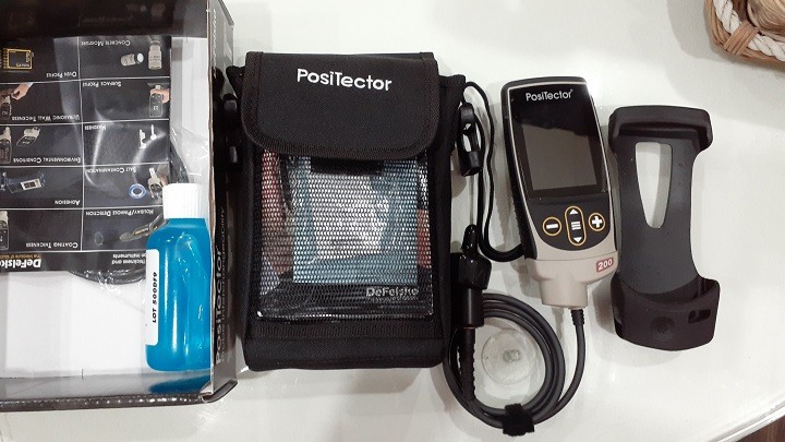 Máy đo độ dày lớp phủ PosiTector 200C1 8 Bộ sản phẩm máy đo độ dày lớp phủ PosiTector 200C1 bao gồm