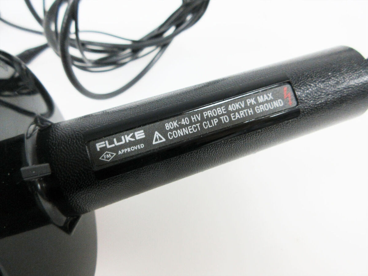 Dụng cụ đo điện áp cao FLUKE 80K-40 28 Dụng cụ đo điện áp cao FLUKE 80K-40 - Ảnh 12