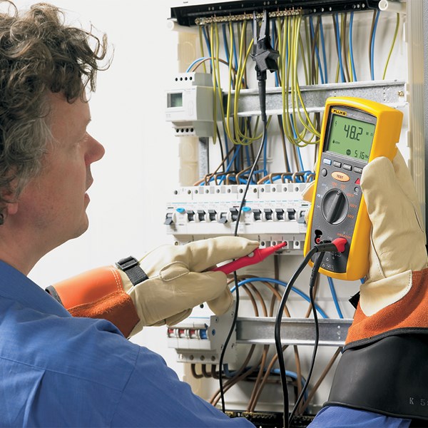 MÁY ĐO ĐIỆN TRỞ CÁCH ĐIỆN FLUKE 1507 (1000V, 10GΩ) 28 MÁY ĐO ĐIỆN TRỞ CÁCH ĐIỆN FLUKE 1507 (1000V, 10GΩ) - Ảnh 15