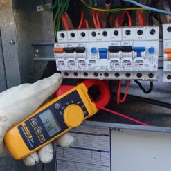 Ampe kìm AC/DC FLUKE 325 (AC/DC 400A, True RMS) 31 Fluke 325 Clamp Meter