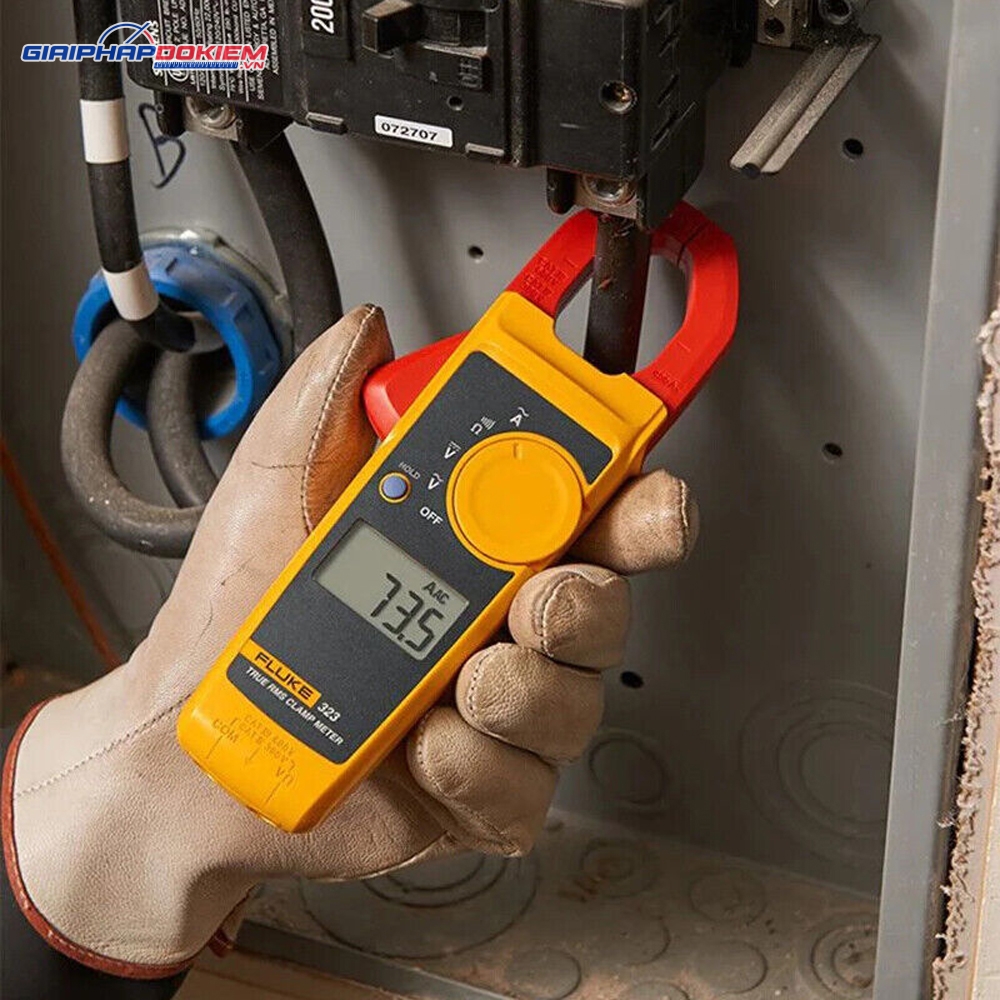 Ampe kìm FLUKE 323 (AC 400A; True RMS) 15 Ampe kìm FLUKE 323 (AC 400A; True RMS) - Ảnh 4