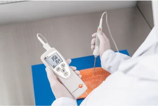 Máy đo nhiệt độ Testo 926