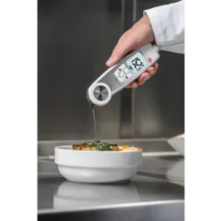 Máy đo nhiệt độ thực phẩm Testo 104-IR