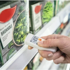 nhiet ke hong ngoai testo 805 voi bao ve topsafe case 1