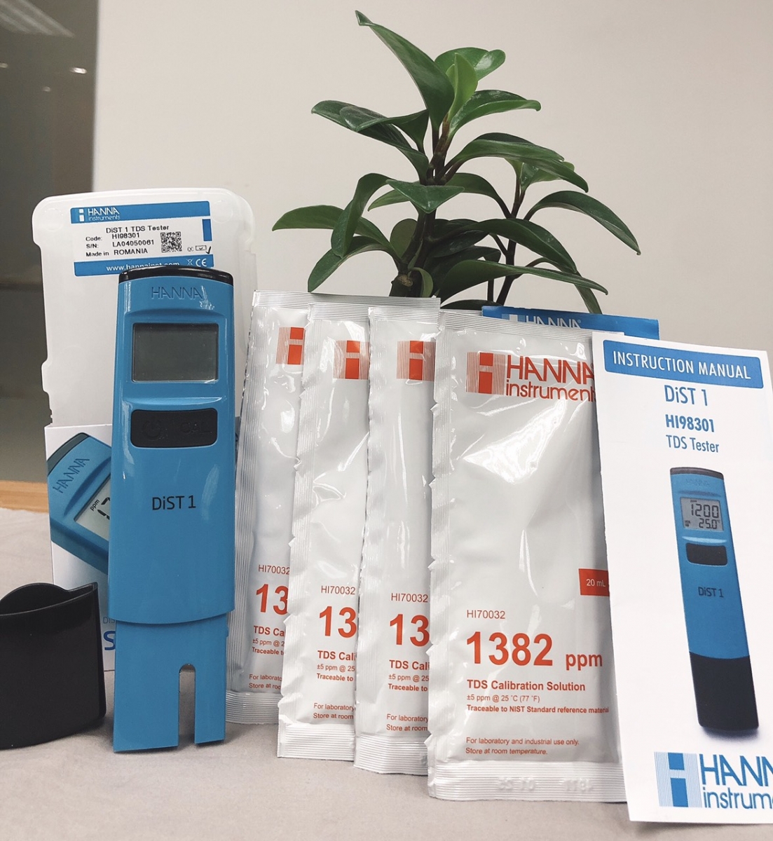 Bút Đo Tổng Chất Rắn Hòa Tan/Nhiệt Độ HANNA HI98301 3 Bút Đo Tổng Chất Rắn Hòa Tan/Nhiệt Độ HANNA HI98301 - Ảnh 2