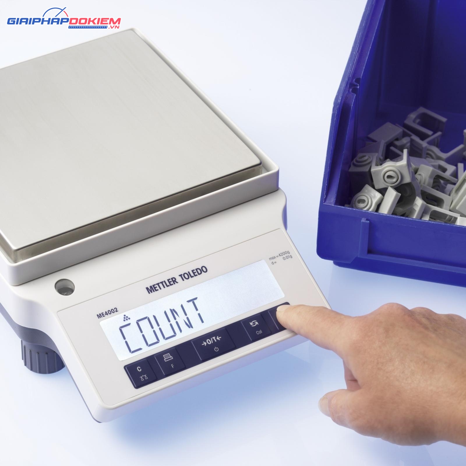 Cân điện tử Mettler Toledo ME3002E (3200g, 0.01g) 5 Cân điện tử Mettler Toledo ME3002E (3200g, 0.01g) - Ảnh 2