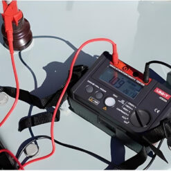 Máy đo điện trở cách điện UNI-T UT502A 11 Dong ho do dien tro cach dien UNI T UT502A fotor 20240623102412