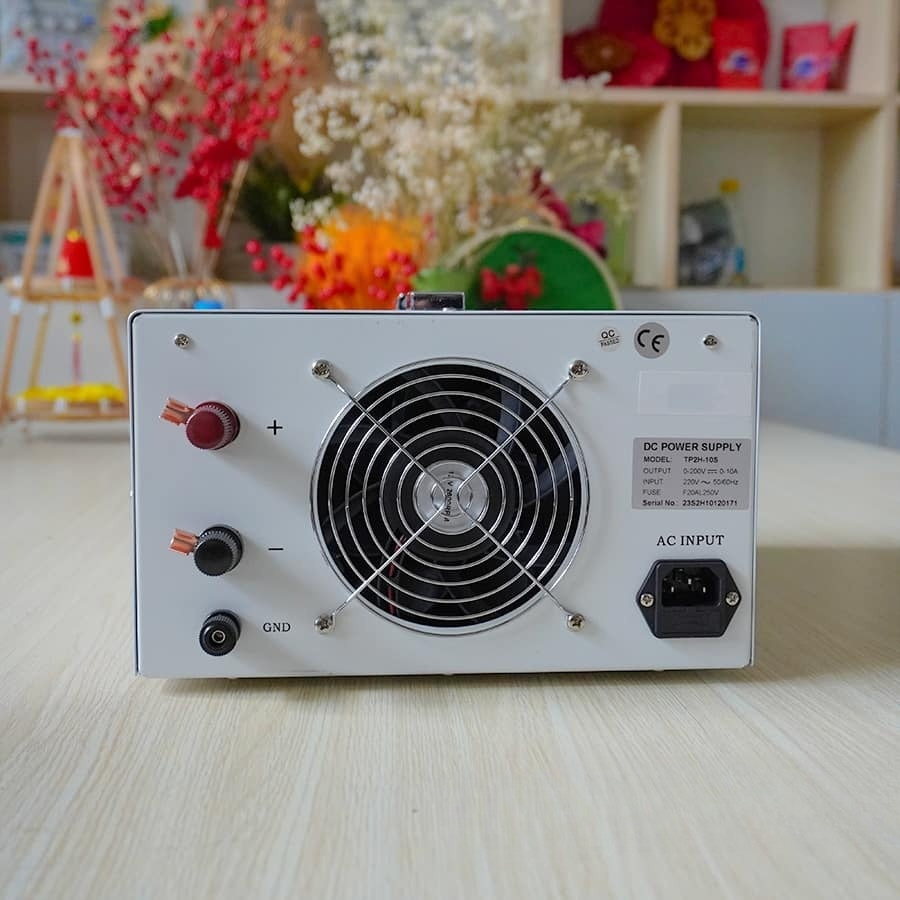 Máy cấp nguồn đa năng Twintex TP2H-10S 200V 10A 10 Twintex TP2H-10S