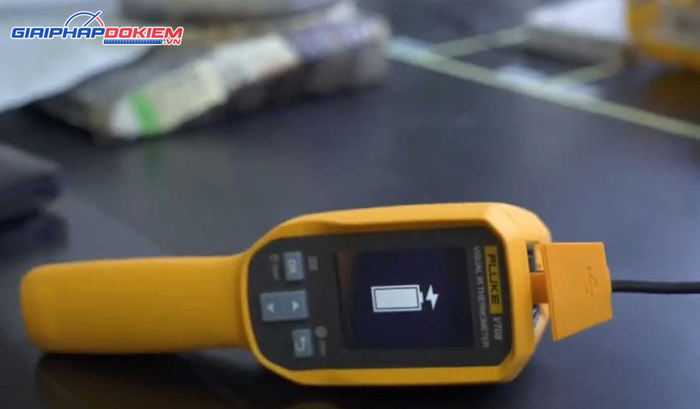 Máy đo nhiệt độ hồng ngoại Fluke VT08 16 Máy đo nhiệt độ hồng ngoại Fluke VT08 - Ảnh 10