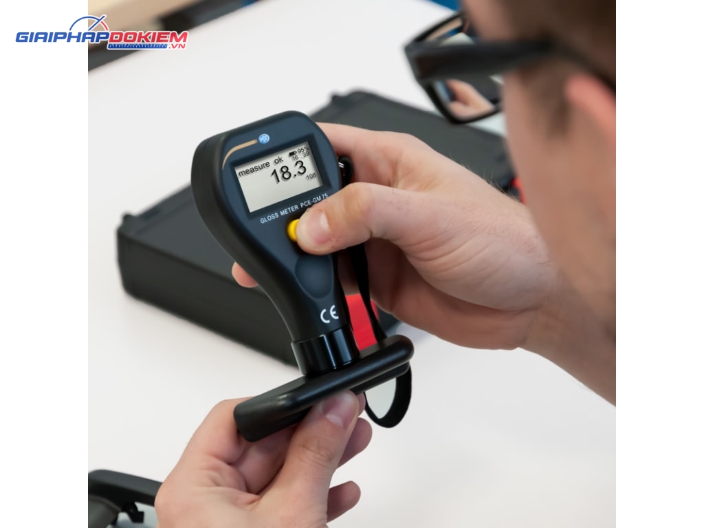 Máy đo độ bóng PCE PCE-GM 75-ICA có kèm chứng chỉ hiệu chuẩn ISO 11 Máy đo độ bóng PCE PCE-GM 75-ICA có kèm chứng chỉ hiệu chuẩn ISO - Ảnh 3