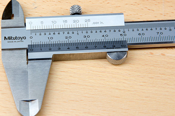 Thước cặp cơ khí Mitutoyo 530-114 0-8"(200mm)/0.05mm 9 Thước cặp cơ khí Mitutoyo 530-114 0-8"(200mm)/0.05mm - Ảnh 2