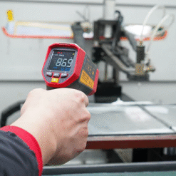 Thiết bị đo nhiệt độ hồng ngoại UNI-T UT305S 24 Untitled3 fotor 20240822101259