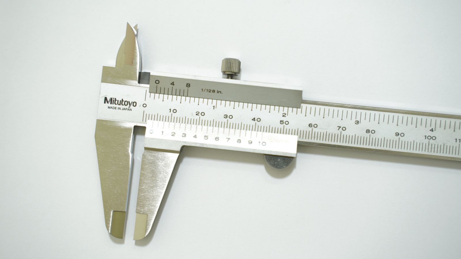 Thước cặp cơ khí Mitutoyo 530-104 0-150mm/6" x 0.05 12 Thước cặp cơ khí Mitutoyo 530-104 0-150mm/6" x 0.05 - Ảnh 4