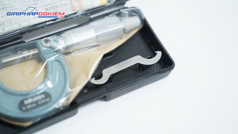 Panme đo ngoài cơ khí Mitutoyo 103-137 0-25mm 7 Panme đo ngoài cơ khí Mitutoyo 103-137 0-25mm - Ảnh 2