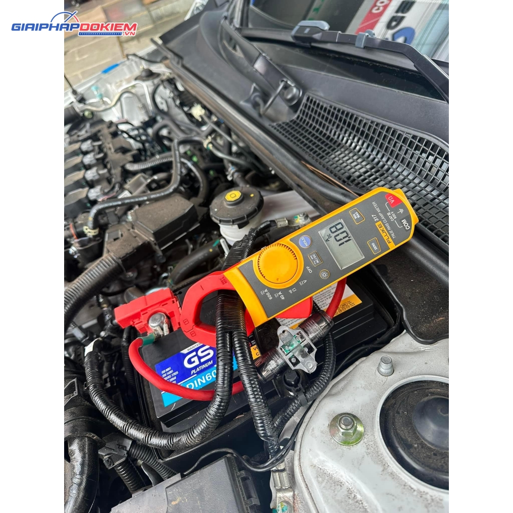 Ampe Kìm Đo Dòng AC/DC Fluke 317 9 Ampe Kìm Đo Dòng AC/DC Fluke 317 - Ảnh 2