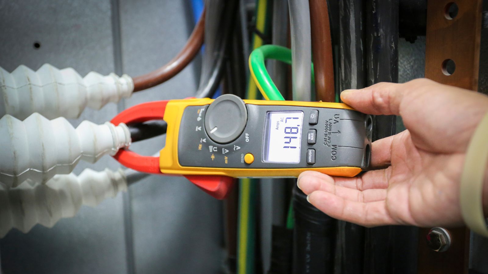 Quy trình hiệu chuẩn ampe kìm Sanwa