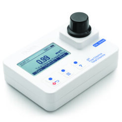 Bộ Máy Quang Đo pH, Clo Dư Và Clo Tổng Có Dung Dịch Chuẩn Hanna HI97710C 11 bo may quang do ph clo du va clo tong co dung dich chuan hanna hi97710c 1