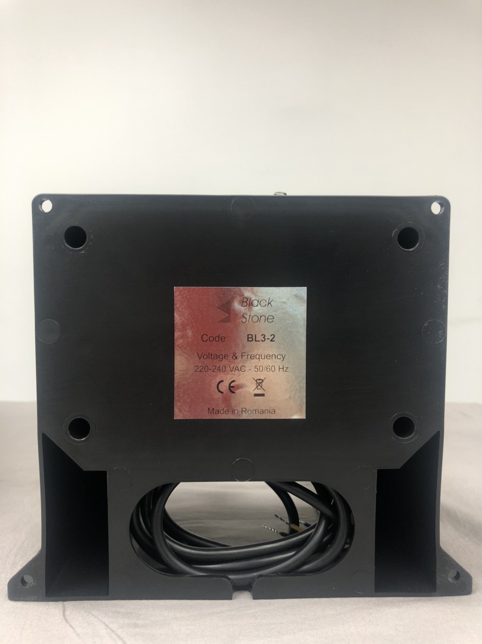 Bơm Định Lượng Hóa Chất Lỏng Black Stone 2.9 lít/giờ, 8 bar Hanna BL3-2 2 Bơm Định Lượng Hóa Chất Lỏng Black Stone 2.9 lít/giờ, 8 bar Hanna BL3-2 - Ảnh 2