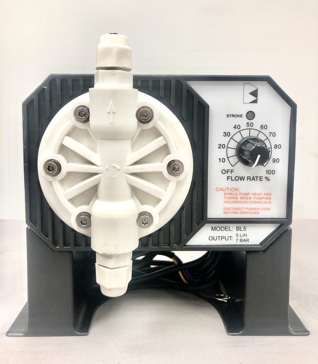 Bơm Định Lượng hóa chất lỏng Black Stone 5.0 lít/giờ 7 bar Hanna BL5-2 Bơm Định Lượng hóa chất lỏng Black Stone 5.0 lít/giờ 7 bar Hanna BL5-2