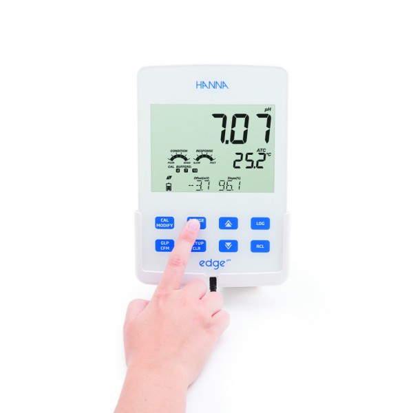 edge® đơn chỉ tiêu - Máy Đo pH/ORP/Nhiệt Độ Hanna HI2002-02 3 edge® đơn chỉ tiêu - Máy Đo pH/ORP/Nhiệt Độ Hanna HI2002-02 - Ảnh 3