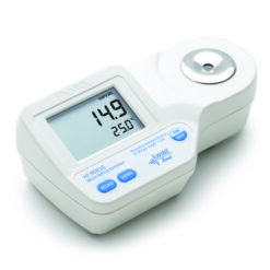 Khúc Xạ Kế Đo Nồng Độ Cồn Theo Tiêu Chuẩn EEC Cho Rượu, Nước Ủ Nho, Nước Ép Hanna HI96816