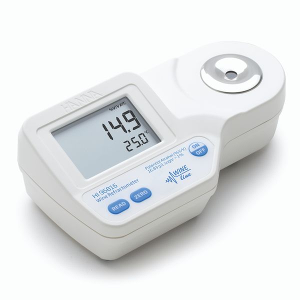 Khúc Xạ Kế Đo Nồng Độ Cồn Theo Tiêu Chuẩn EEC Cho Rượu, Nước Ủ Nho, Nước Ép Hanna HI96816 Khúc Xạ Kế Đo Nồng Độ Cồn Theo Tiêu Chuẩn EEC Cho Rượu, Nước Ủ Nho, Nước Ép Hanna HI96816