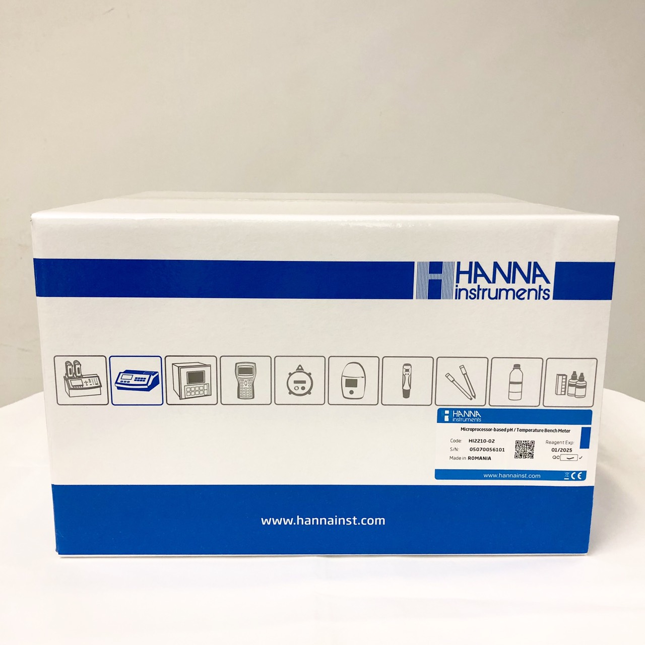 Máy đo pH/Nhiệt Độ để bàn Hanna HI2210-02 2 Máy đo pH/Nhiệt Độ để bàn Hanna HI2210-02 - Ảnh 2