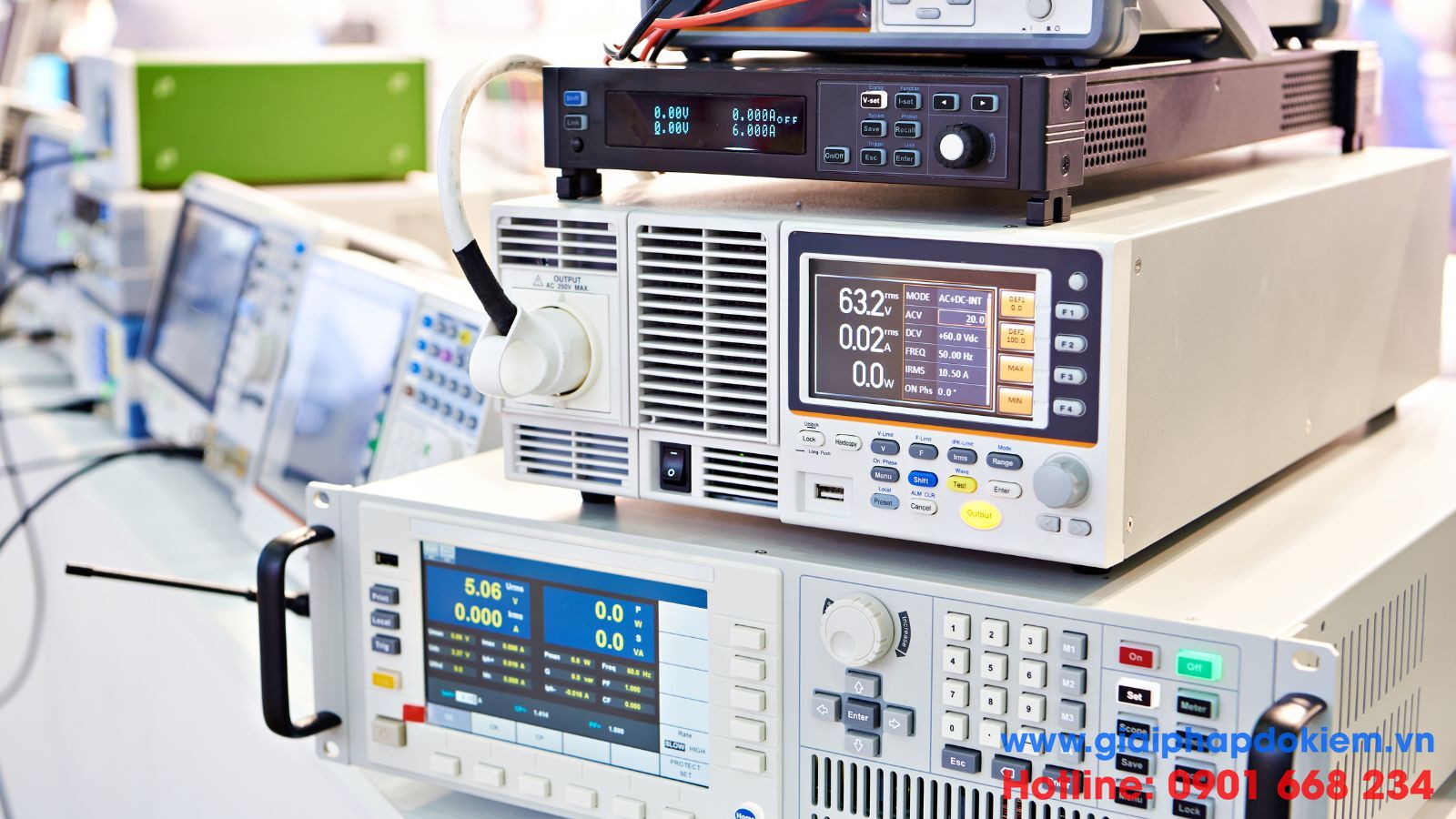 Dịch Vụ Hiệu Chuẩn Bộ Nguồn Siglent Đảm Bảo Độ Chính Xác Cao 7 Thiết bị hiệu chuẩn bộ nguồn Siglent hiện đại
