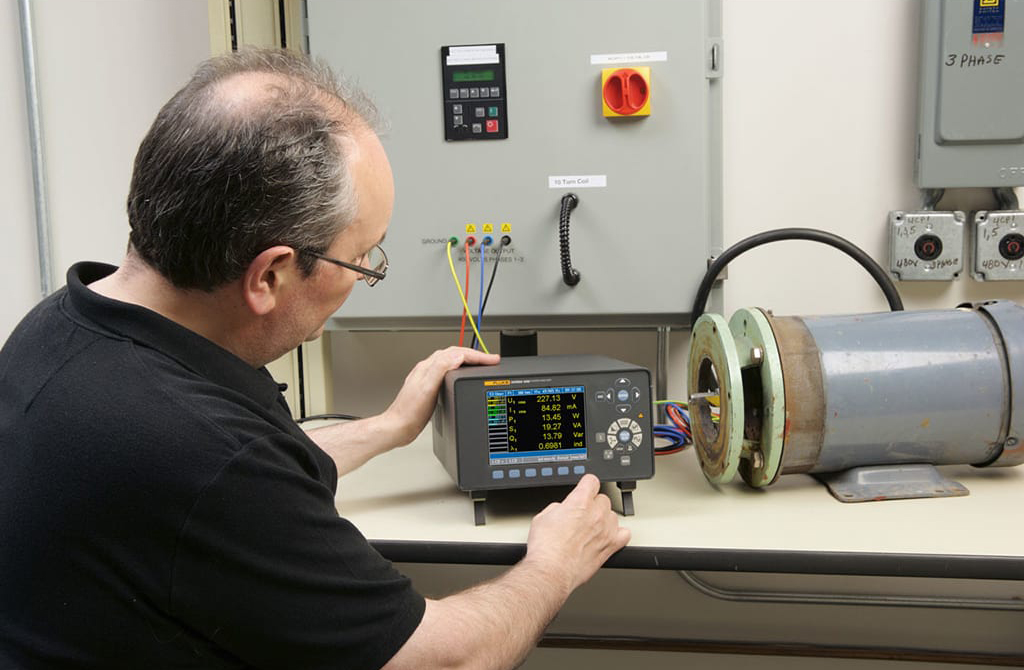 Máy phân tích công suất 3 pha FLUKE-N4K 3PP50IP (3 phases, 3xPP50 modules, 10 MHz, IEEE488/LAN, & Giao diện xử lý) 6 Máy phân tích công suất 3 pha FLUKE-N4K 3PP50IP (3 phases, 3xPP50 modules, 10 MHz, IEEE488/LAN, & Giao diện xử lý)