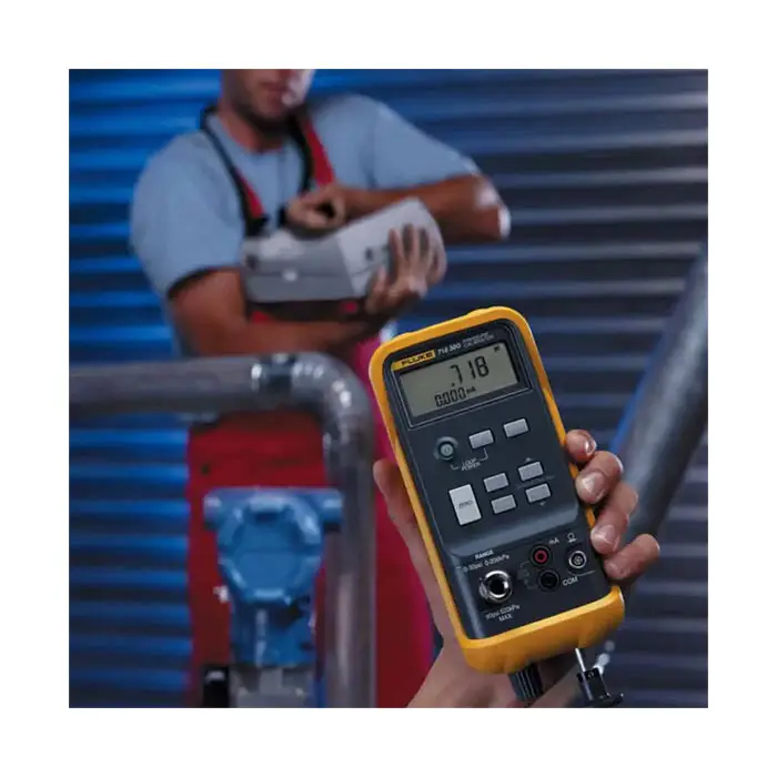 Máy hiệu chuẩn áp suất FLUKE-717 30G (30 psi, 2 bar) 10 Máy hiệu chuẩn áp suất FLUKE-717 30G (30 psi, 2 bar) - Ảnh 5
