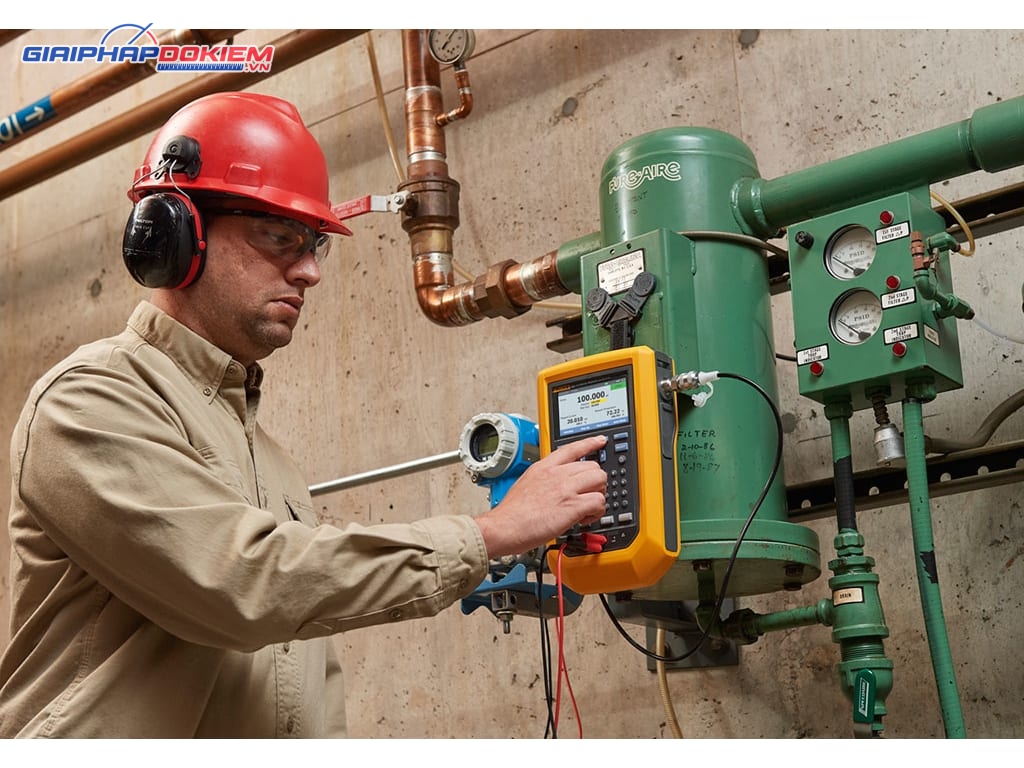 Máy hiệu chuẩn áp suất di động FLUKE 729JP 200K FC (200 kPa) 10 Máy hiệu chuẩn áp suất di động FLUKE 729JP 200K FC (200 kPa) - Ảnh 5