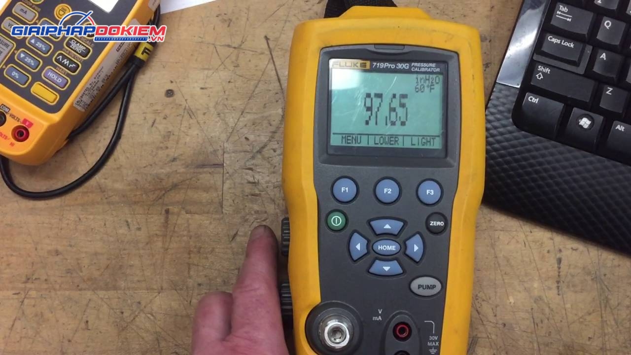 Máy hiệu chuẩn áp suất FLUKE-719PRO-30G (30 psig) 7 Máy hiệu chuẩn áp suất FLUKE-719PRO-30G (30 psig) - Ảnh 2