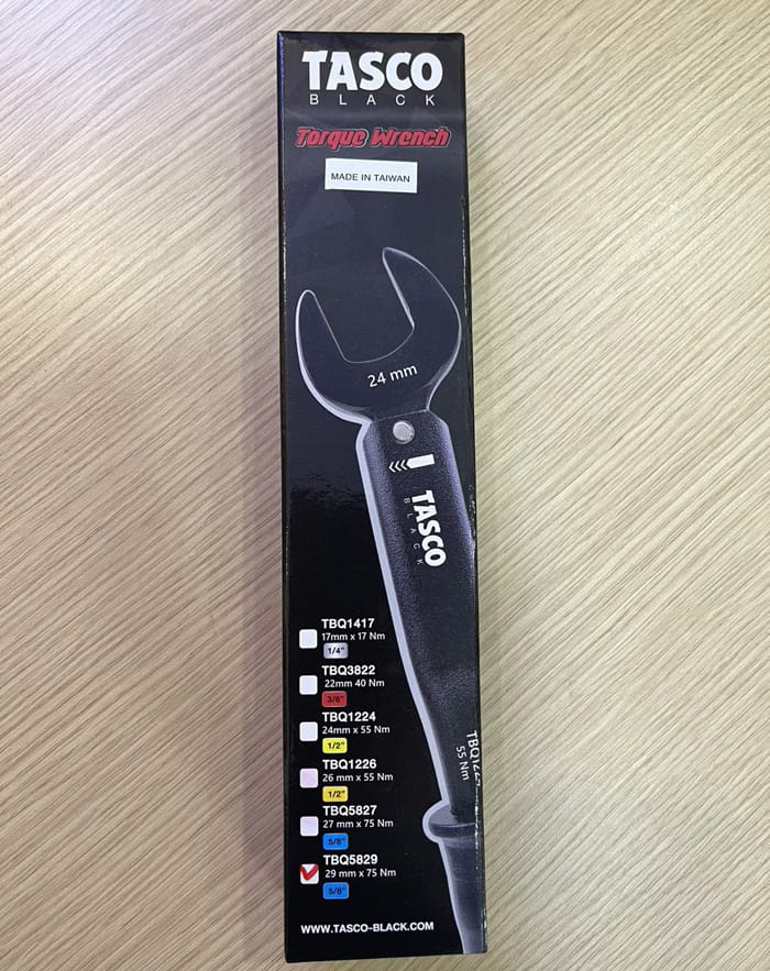 Cờ lê lực TASCO Black TBQ5829