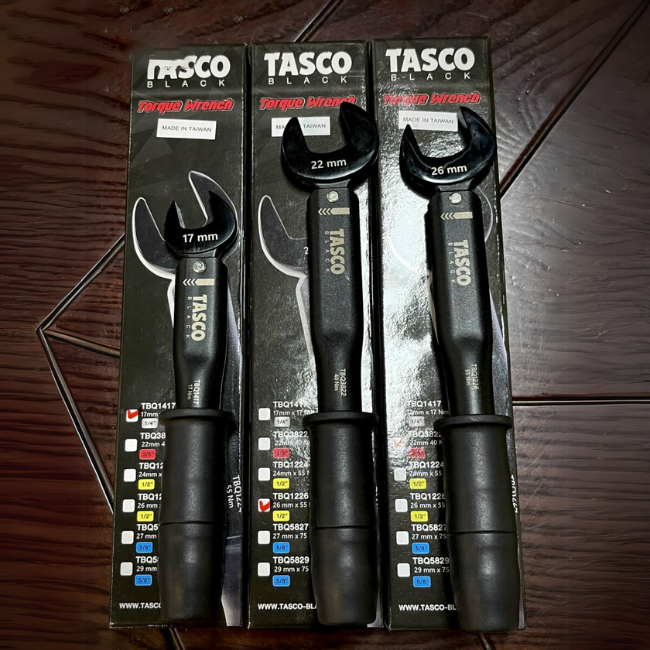 Cờ lê lực TASCO Black TBQ1226