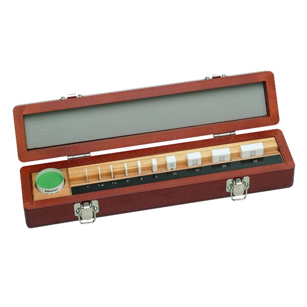 Bộ Căn Mẫu Ceramic Hệ Mét 10 Miếng Cấp 1, Có kính song song 12mm Mitutoyo 516-153-10 2 Bộ Căn Mẫu Ceramic Hệ Mét 10 Miếng Cấp 1, Có kính song song 12mm Mitutoyo 516-153-10