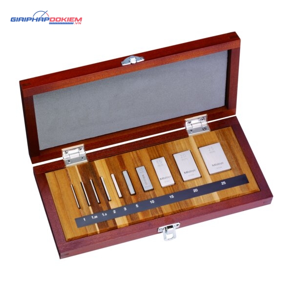 Bộ Căn Mẫu Thép Hệ Mét 10 Miếng Cấp 0 Mitutoyo 516-580-60 2 Bộ Căn Mẫu Thép Hệ Mét 10 Miếng Cấp 0 Mitutoyo 516-580-60