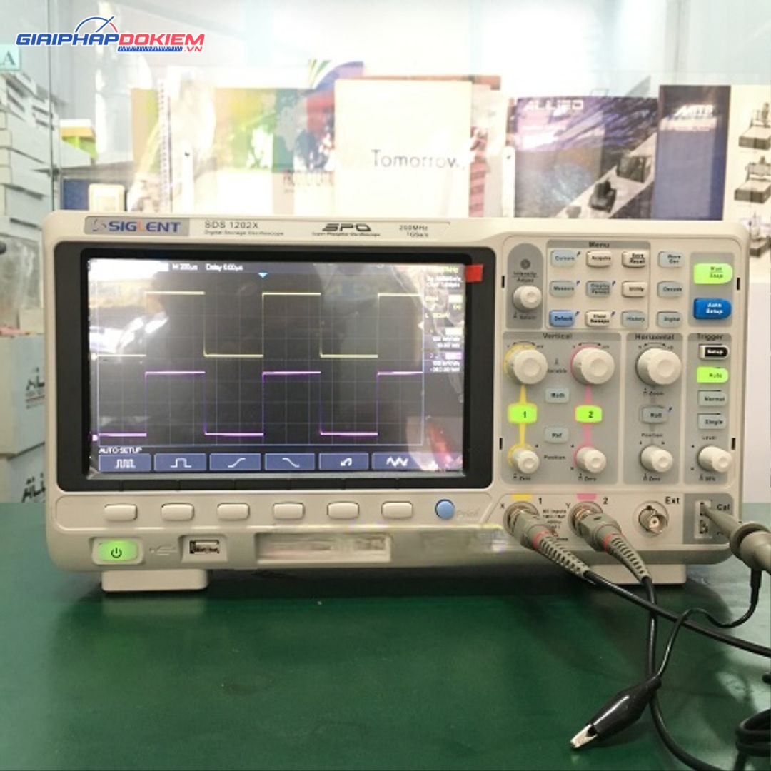 Máy hiện sóng Oscilloscope Siglent SDS1202X 200Mhz, 2 CH 5 Máy hiện sóng Oscilloscope Siglent SDS1202X 200Mhz, 2 CH - Ảnh 2