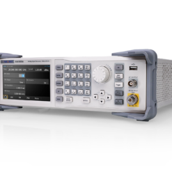 Máy phát tín hiệu RF Siglent SSG5083A 13.6GHz 15 may phat tin hieu rf siglent ssg5083a 136ghz ssg5000a side2 gxfb
