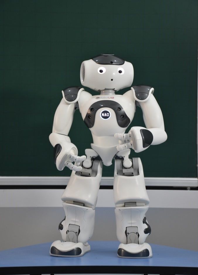 Robot giáo dục STEM Softbank Robotic Nao Power V6 Education Pack 18 Robot giáo dục STEM Softbank Robotic Nao Power V6 Education Pack - Ảnh 6